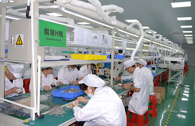 为爱驰援 并肩抗疫：“石家庄，我们来了！”